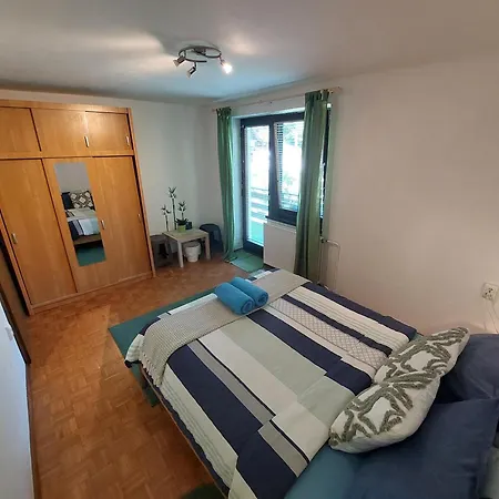 The Riverside Chill Hostel Bled
